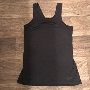 Nike PRO hypercool tank top